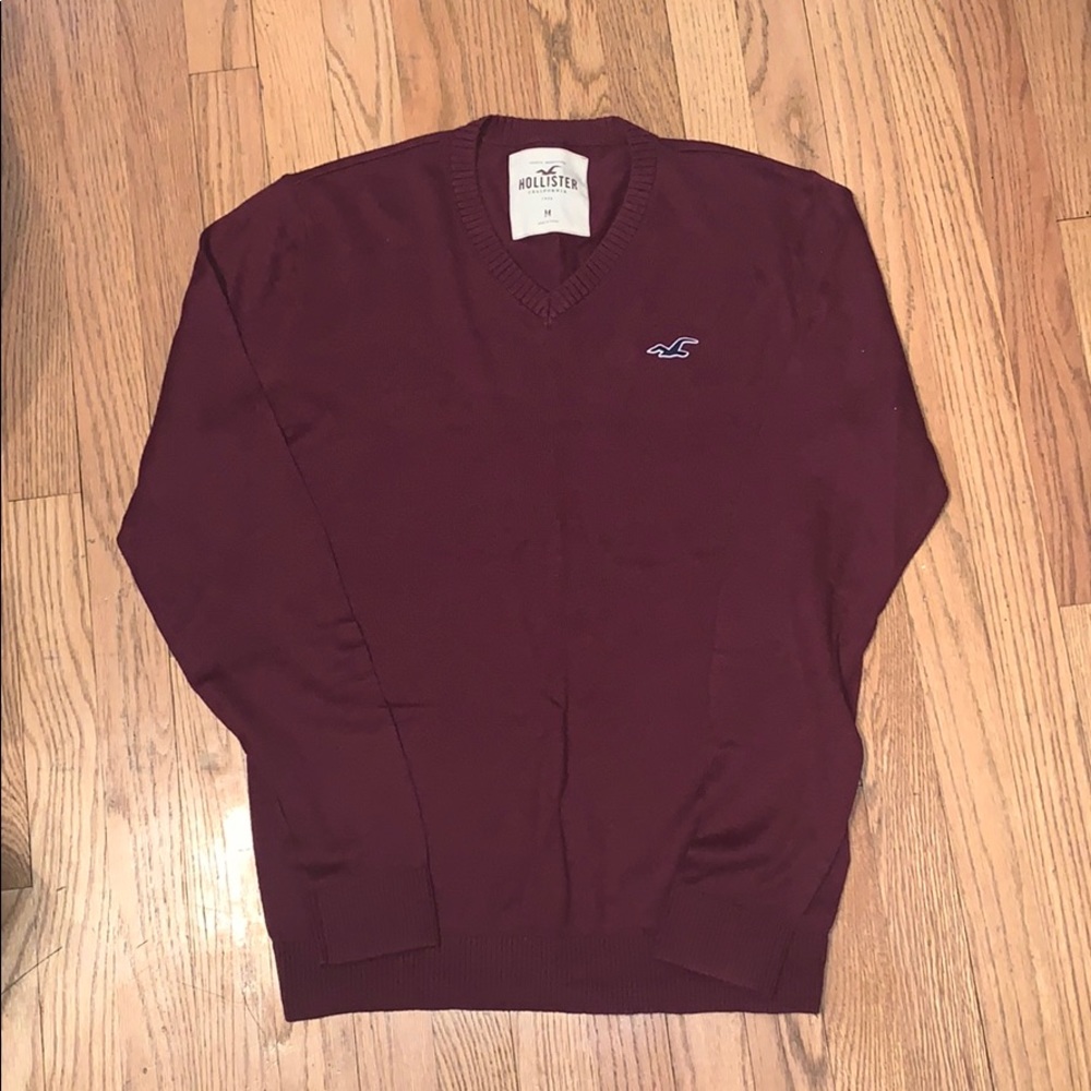 Hollister V neck